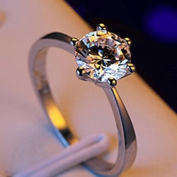 Classic Six Claw Gold Color Ring
